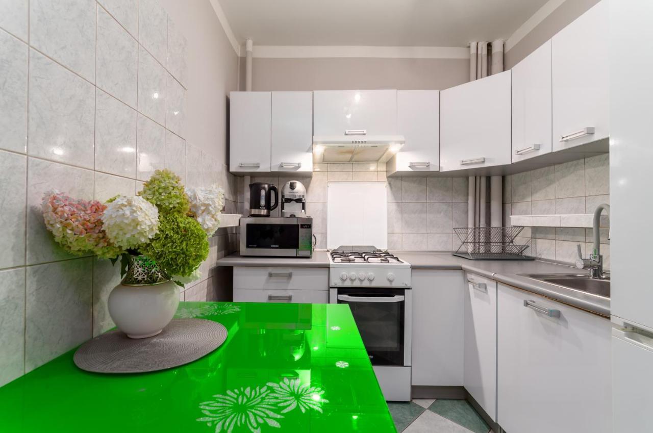 Two Bedrooms Apartment Faktura Fast Check-In 24H Rzeszow Luaran gambar
